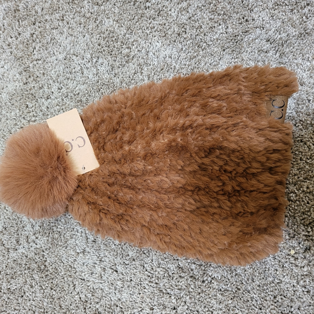 C.C. Women's Brown Fuzzy Pom-Pom Hat